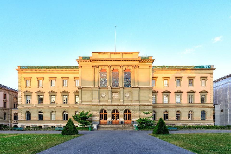 © Shutterstock