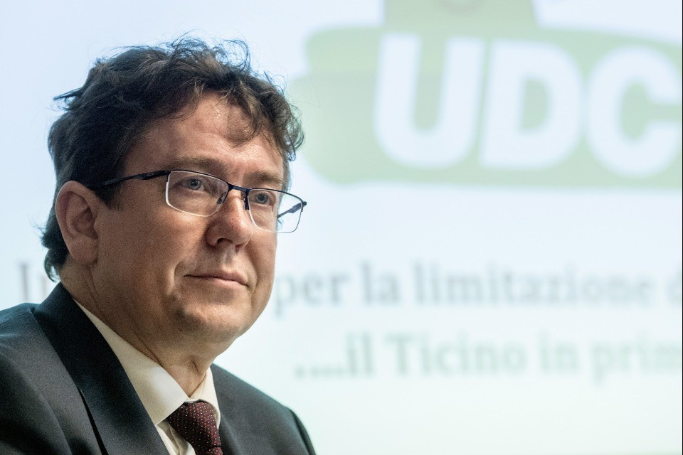 Rösti a Bellinzona nel 2018 per il lancio dell'iniziativa per un'immigrazione moderata. Immagine Reguzzi.
