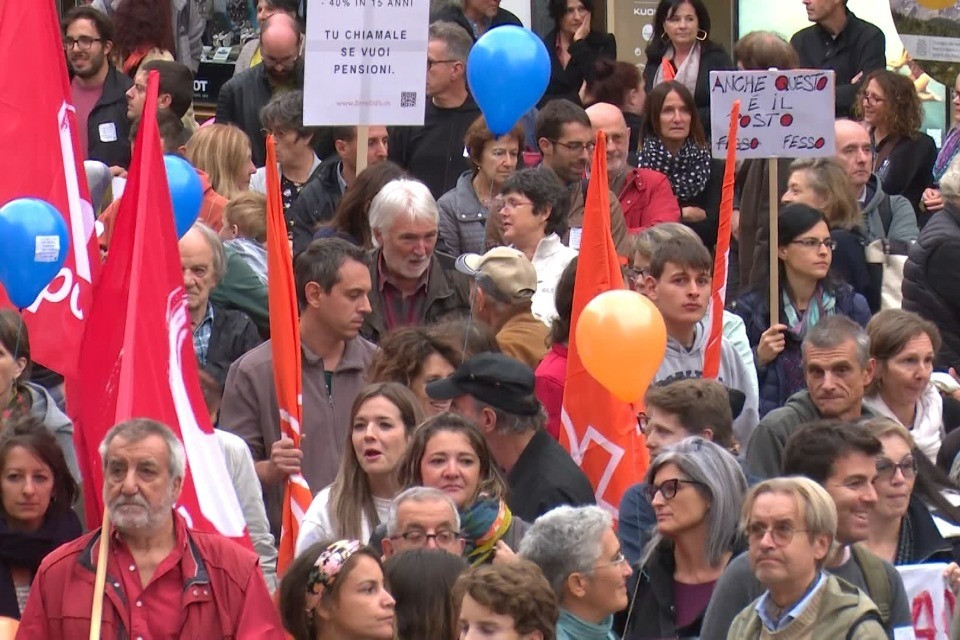 Un momento del corteo di ottobre
