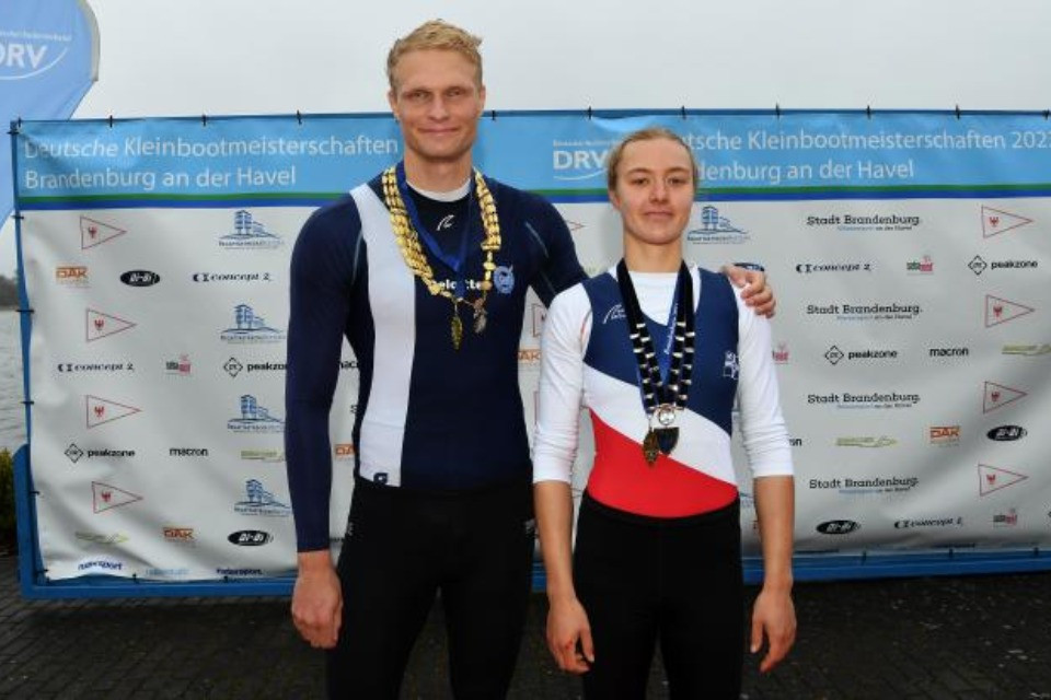 Oliver Zeidler e Aurelia-Maxima Janzen, vincitori della prova in singolo ai Campionati tedeschi.