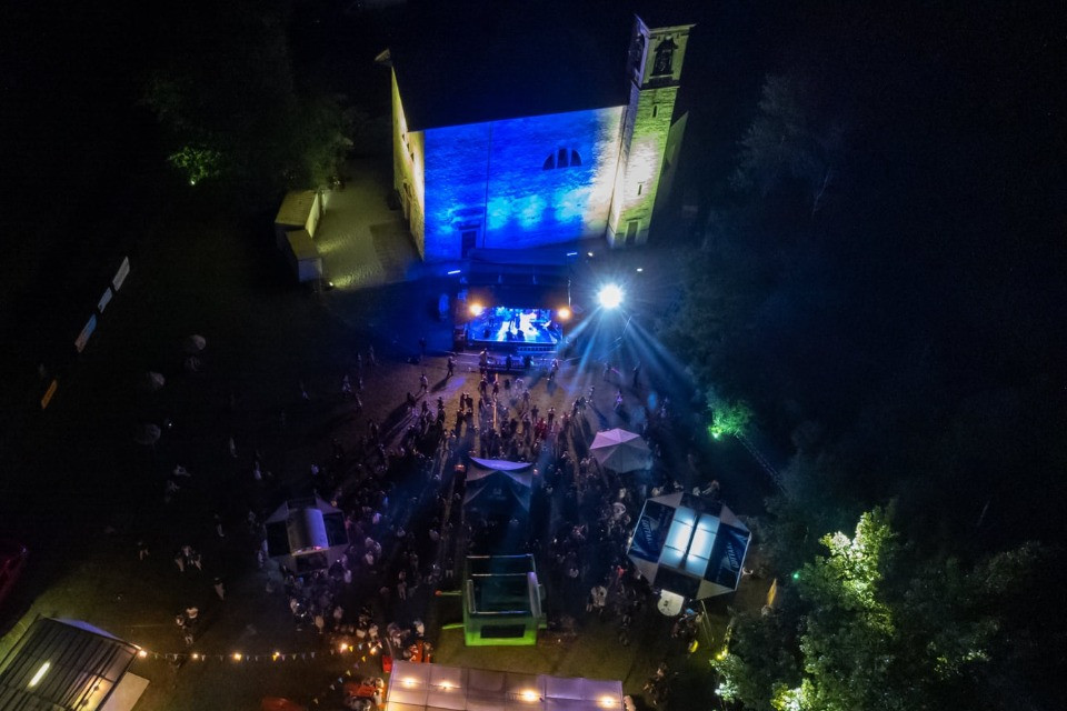 © festa in valle