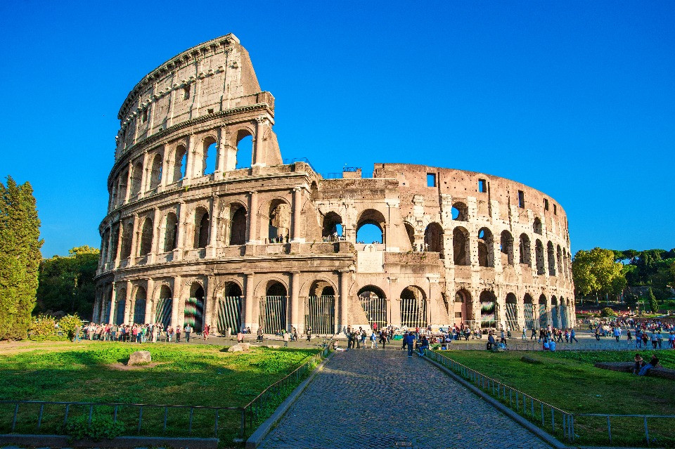 © Shutterstock