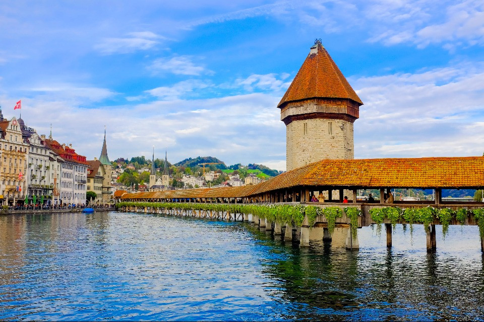 © Shutterstock