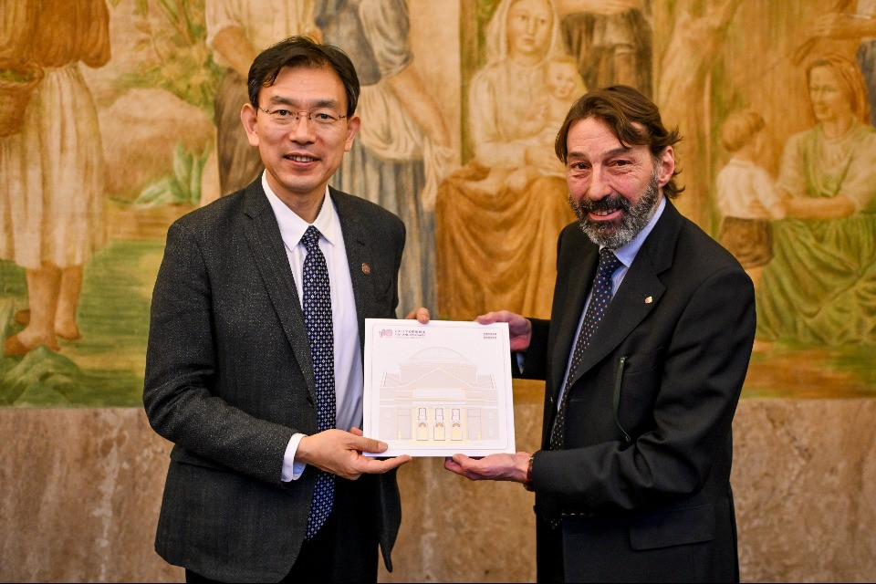 Ufficio stampa e relazioni pubbliche - Divisione comunicazione e relazioni istituzionali - Dicastero istituzioni