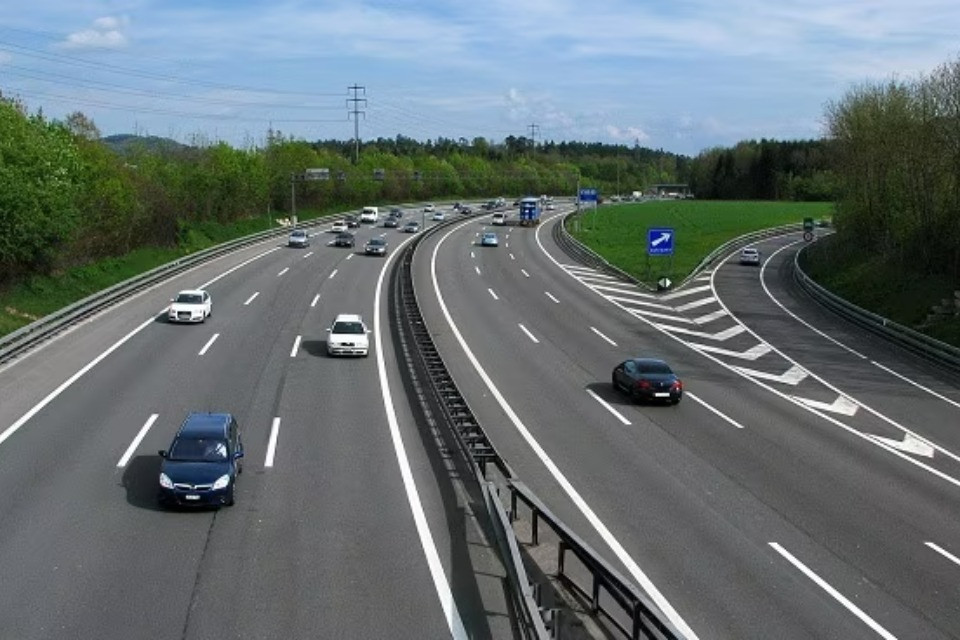 Admin.ch - © Roland zh - Wikimedia