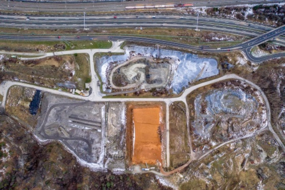 https://www.bafu.admin.ch/bafu/it/home/temi/siti-contaminati/siti-contaminati--informazioni-per-gli-specialisti/gestione-dei-siti-contaminati/risanamento-dei-siti-inquinati-otto-progetti-di-grande-portata/discarica-di-gamsenried-gamsen-vs.html