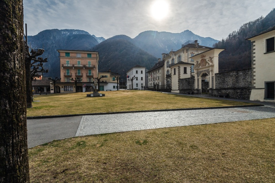 La piazza di Cevio. ©Chiara Zocchetti