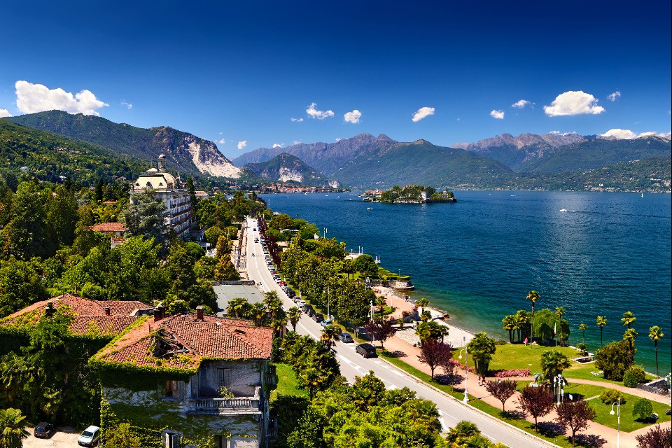 © Shutterstock