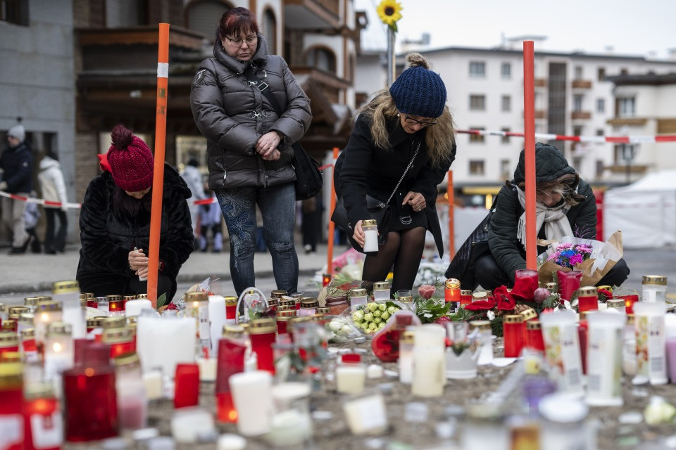 ©ALESSANDRO DELLA VALLE