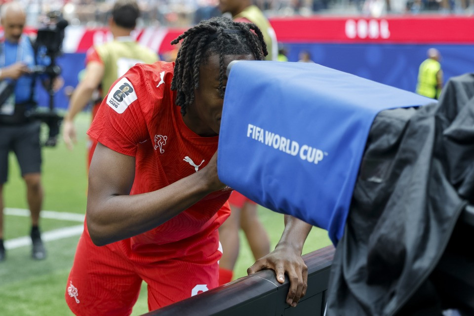 ©PETER KLAUNZER