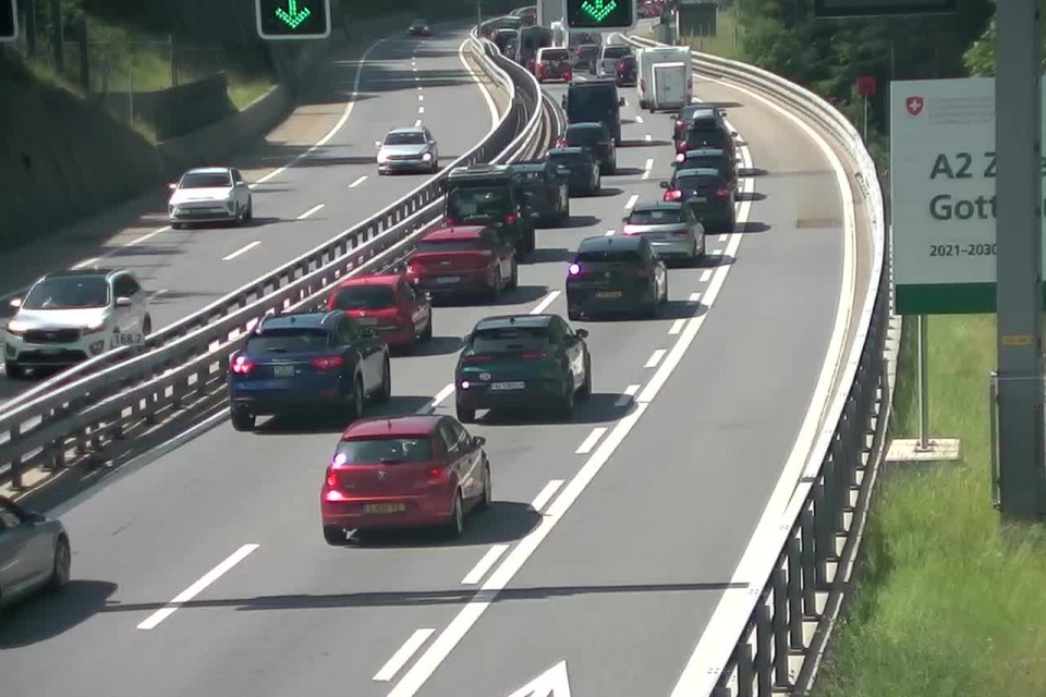 https://www.gotthard-traffic.ch/webcams