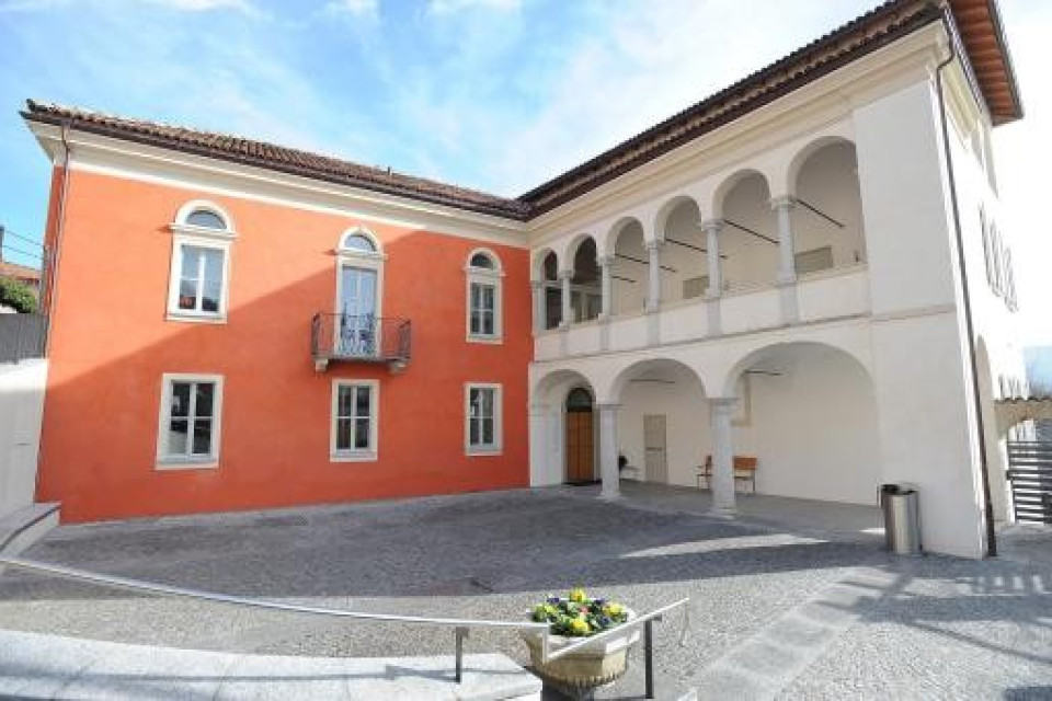 Manno , 18 febbraio 2011 - Casa Comunale Manno   (Photo by Nicola Demaldi)