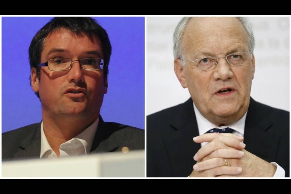 Staffilate di Levrat contro "Schneider-en-panne"