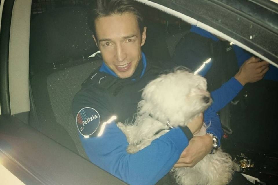 Cucciolo salvato dalla Polizia cantonale
