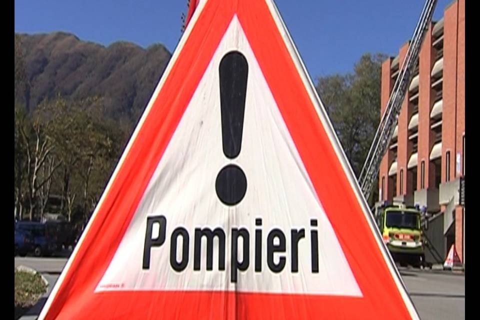 Bambina gravemente ustionata durante una grigliata