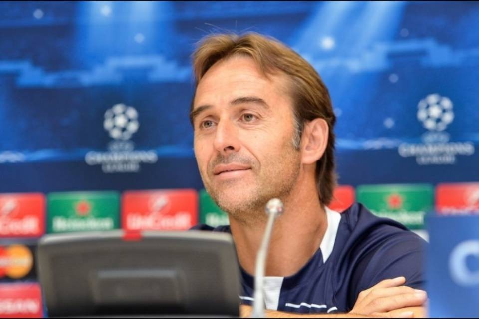La Spagna esonera il ct Lopetegui