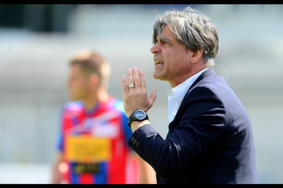 Maurizio Jacobacci confermato sulla panchina del Sion