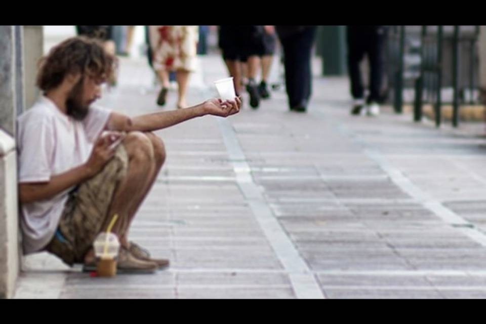 Povertà: "Il welfare va ripensato"