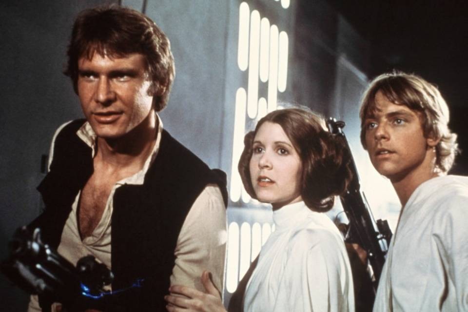 È morta la 'principessa' Carrie Fisher