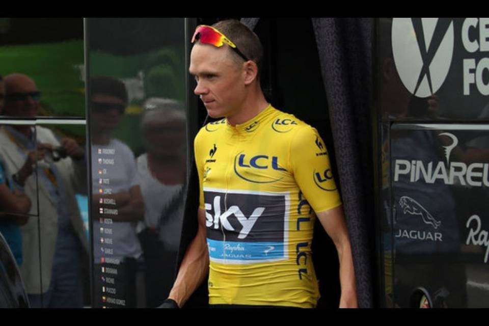 Anche Froome getta la spugna