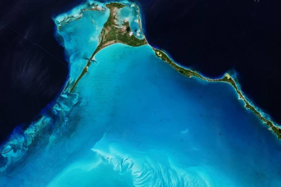 Dallo spazio arriva la foto dell'isola delle uova