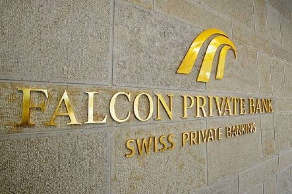 Aperta un'inchiesta sulla Falcon Bank