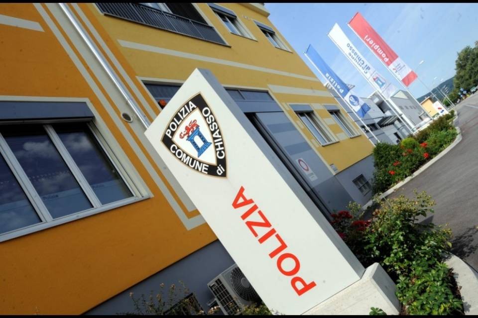 Chiasso: l'agente licenziato vuole tornare al lavoro