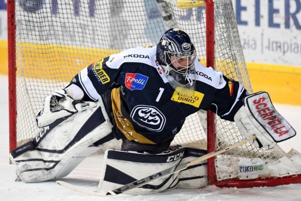 Conz out 3-4 settimane