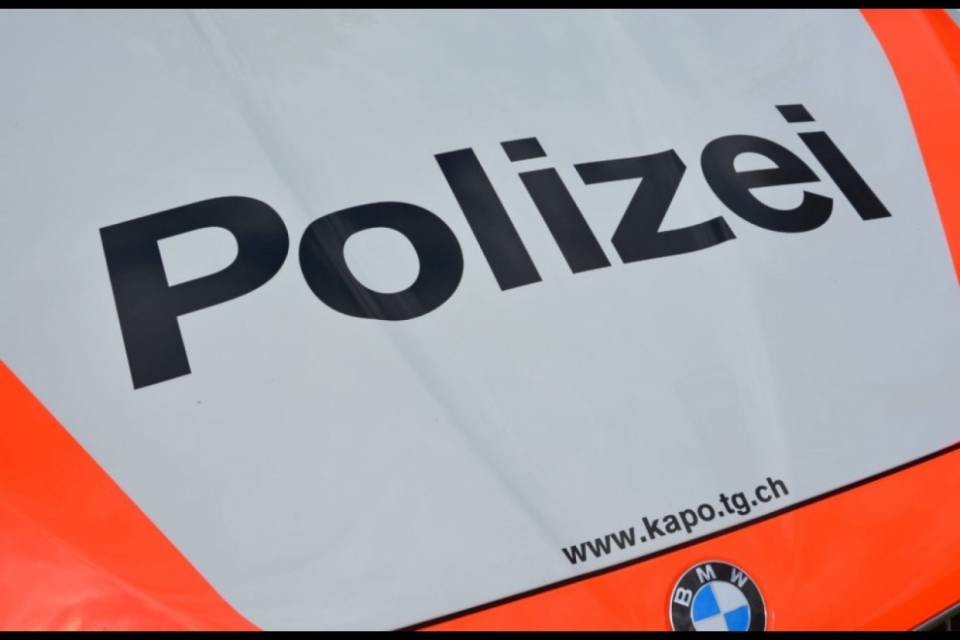 15enne investita da conducente 75enne: è grave