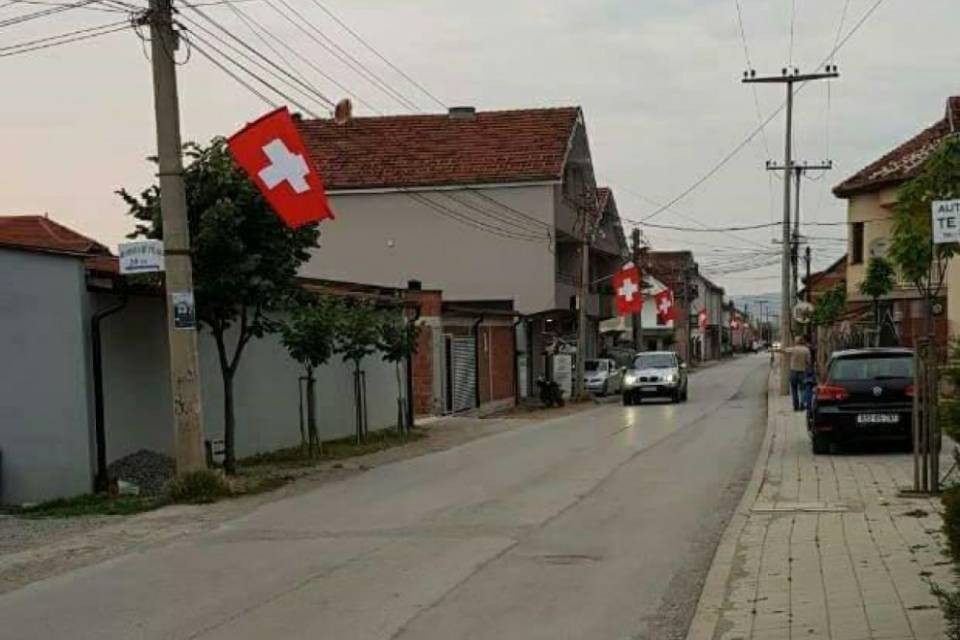 Anche a Gjilan si tifa Svizzera