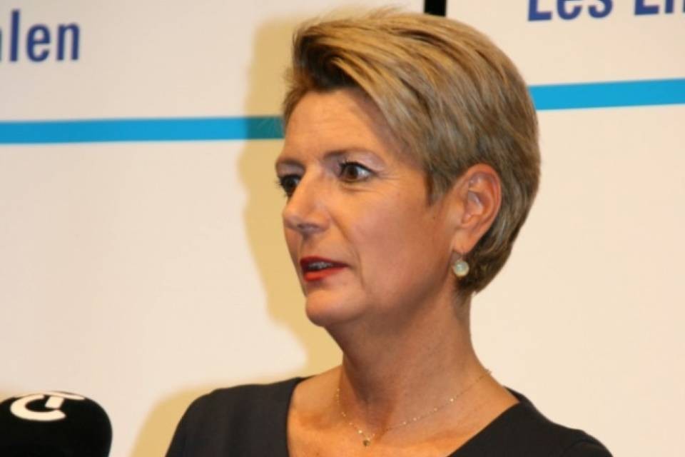Post Schneider-Ammann: Karin Keller-Sutter c'è