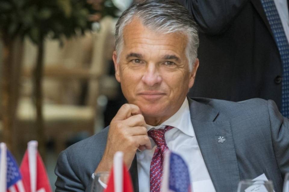 "Rimarrò ancora a lungo in UBS"