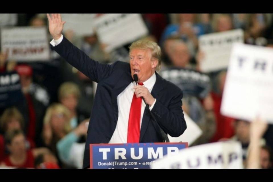 È bufera su Donald Trump