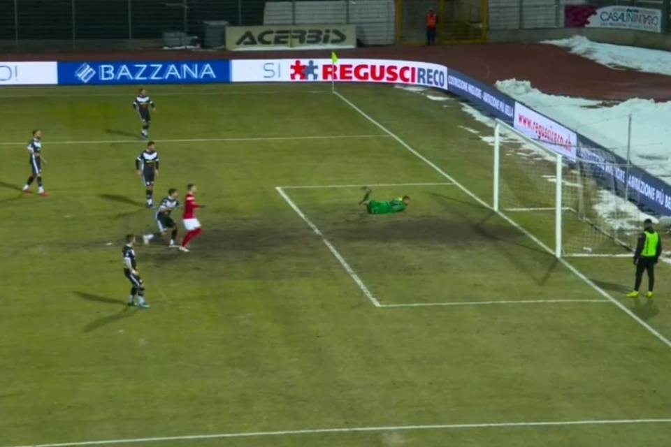 Spielmann implacabile, il Lugano stecca la prima