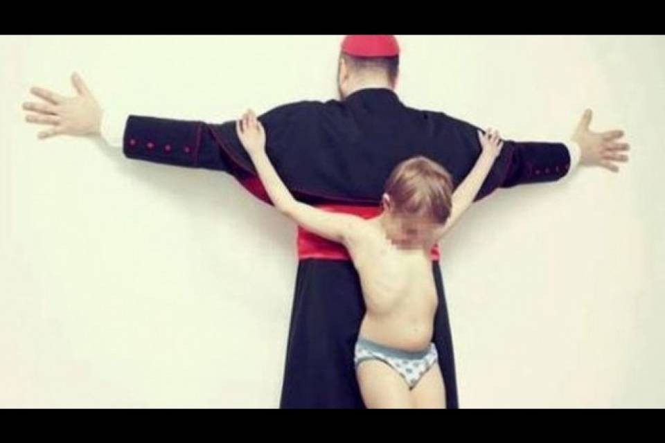 Pedofilia nella Chiesa: "Fare l'impossibile contro gli abusi"