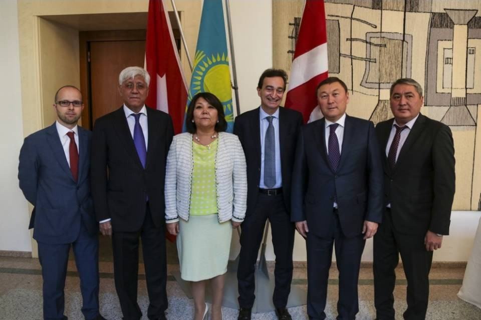 Delegazione kazaka in visita a Lugano