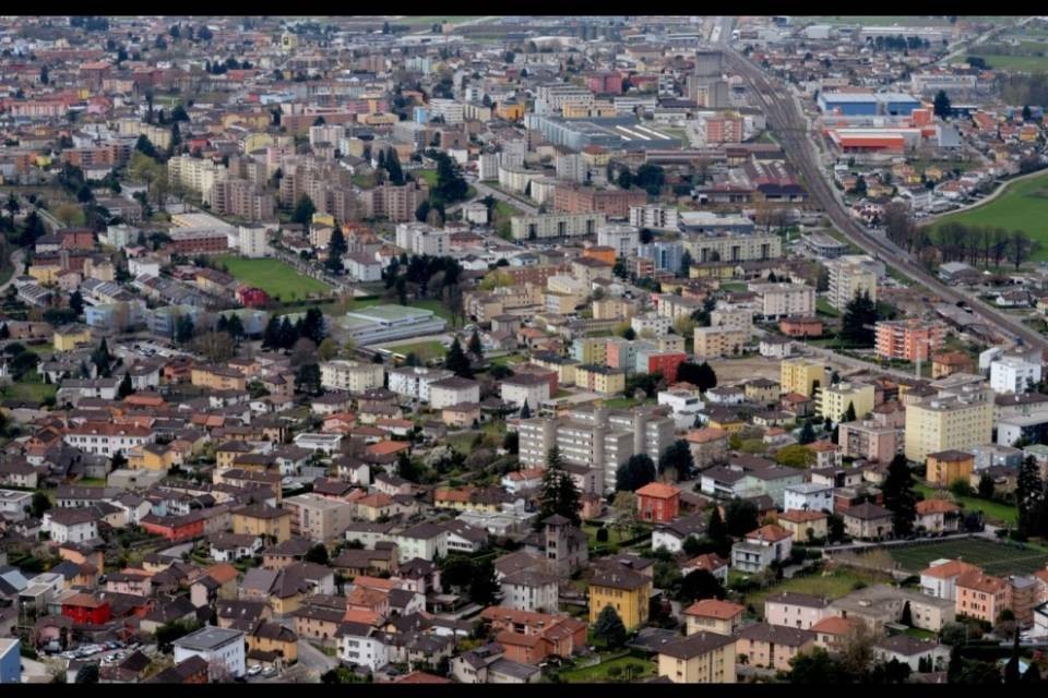 Bellinzona, in sospeso l'aggregazione