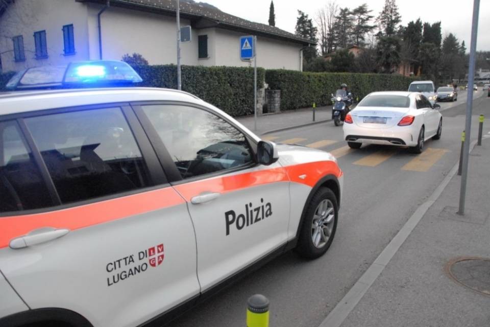 Ragazza investita a Sorengo