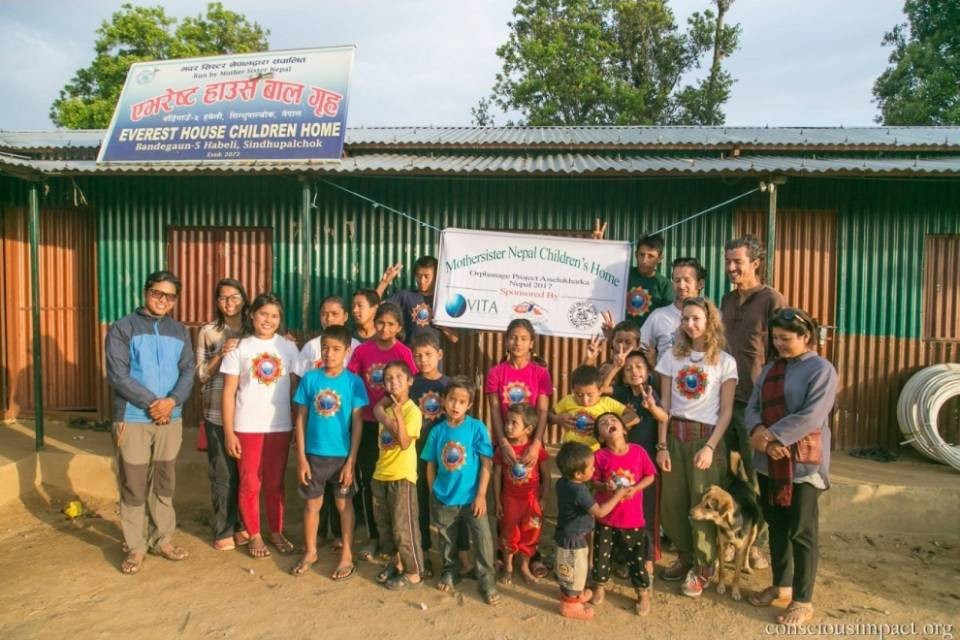 Ticino, cuore e mattoni per il Nepal