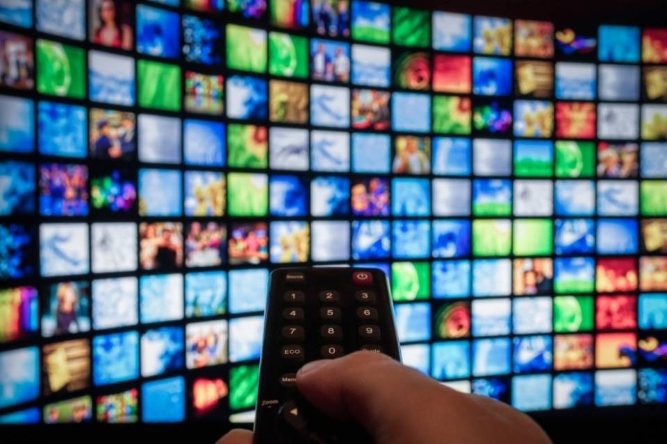 Svizzera: la televisione resta in pole nei media più influenti