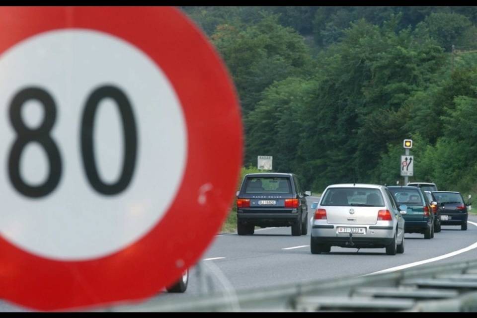 Pizzicato a 148 km/h sugli 80: un anno di carcere