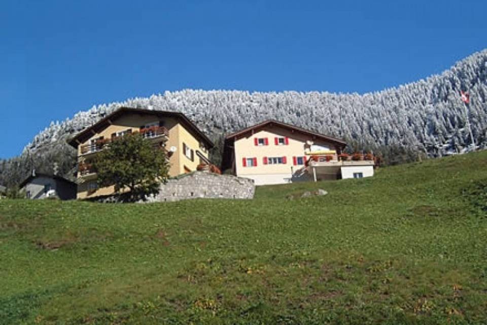 Chiude la strada per Altanca