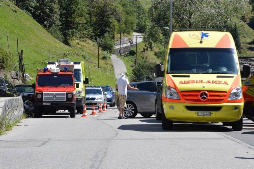 Donna scompare nel fiume a Lavertezzo, è in fin di vita