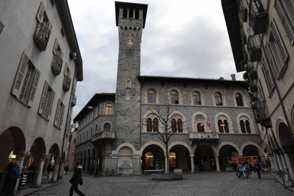 Ingombranti: Bellinzona parte lesa?