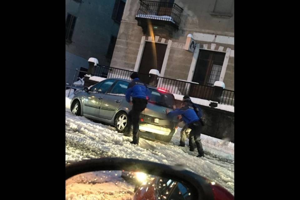 Neve, è polemica a Bellinzona
