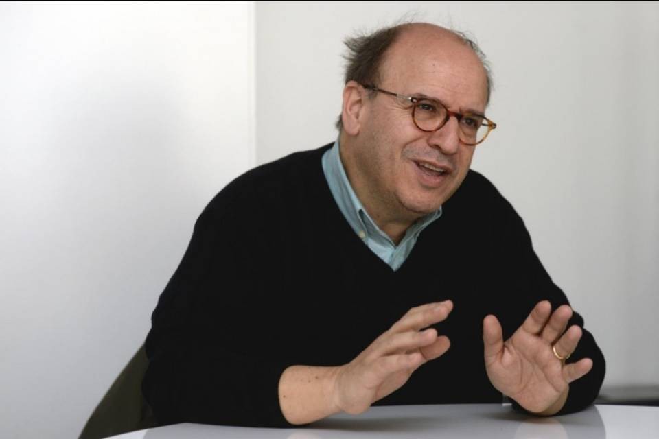 Prima i nostri, "Uno spettacolo vergognoso!"