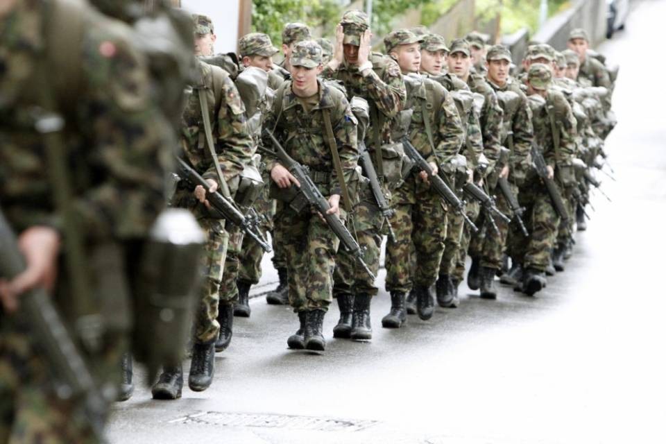 L'estremismo scartato dall'esercito