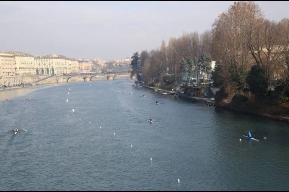 Canottaggio, a Torino va in scena "D’Inverno sul Po”