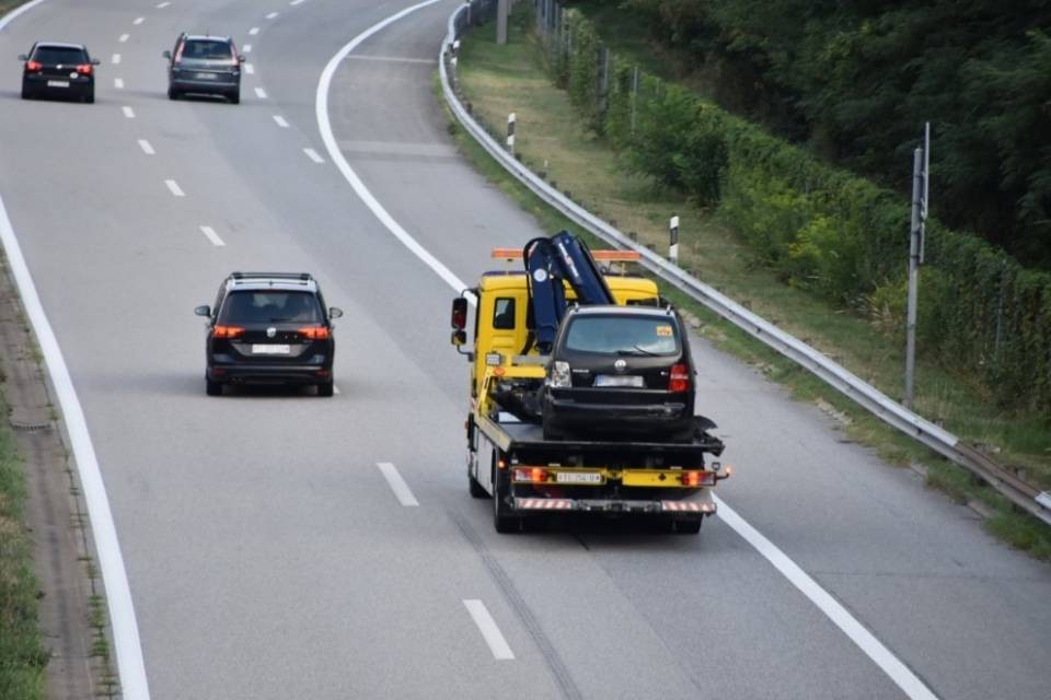 Incidente sull'A2 a Lamone