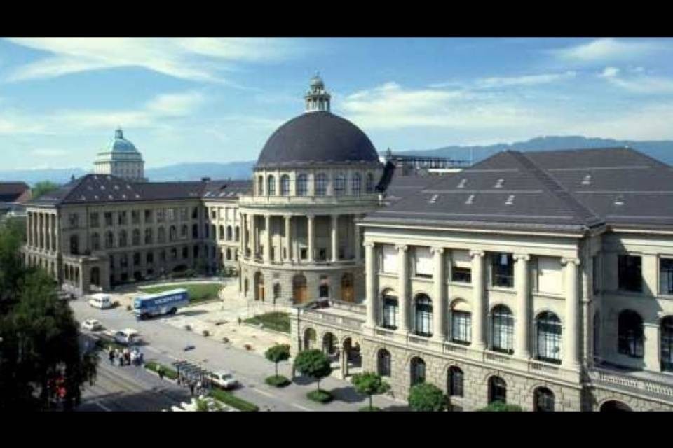 ETH, nuove accuse di mobbing